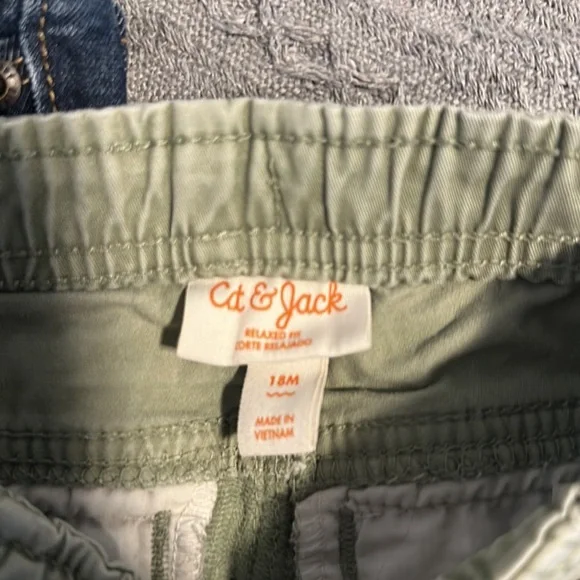 Old Navy toddler Jeans - Picture 5 of 5